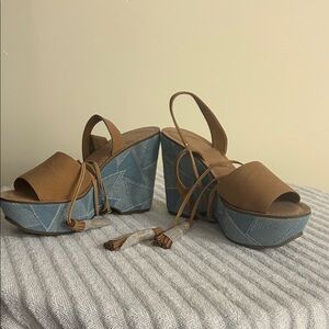 Guess Tan and Blue Wedge Sandals